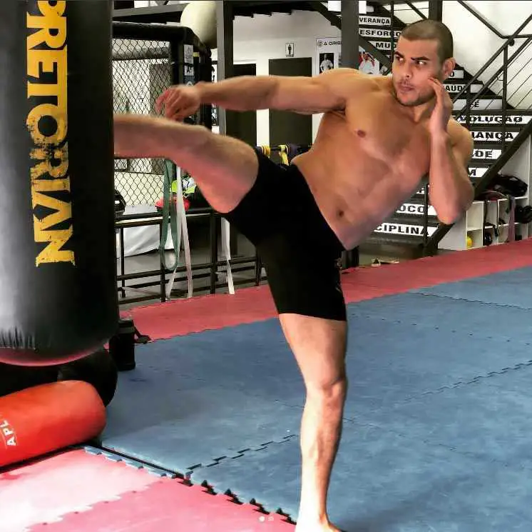 paulo costa shaved hair