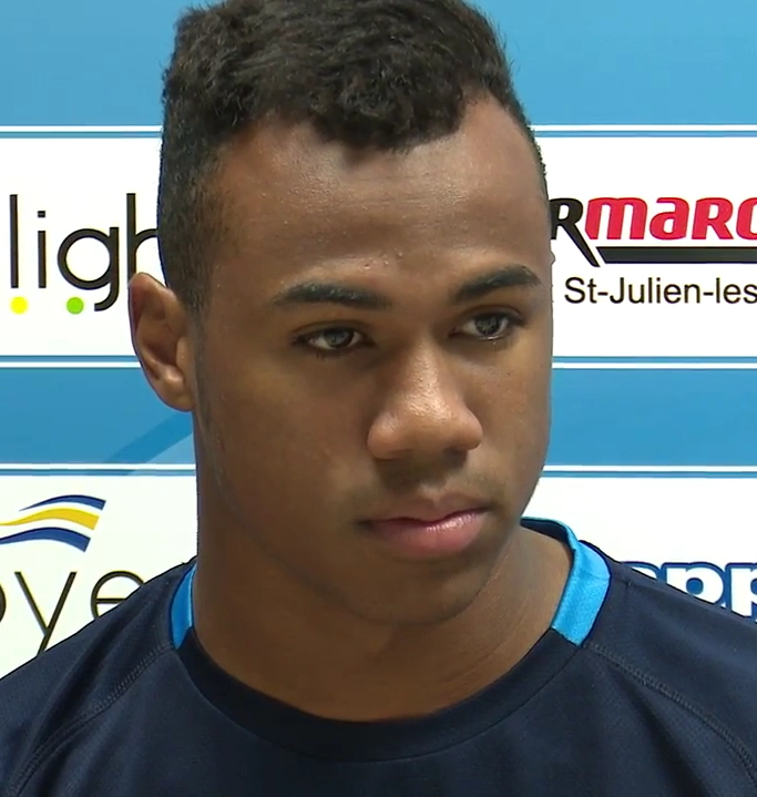 Gabriel Magalhaes hair 1